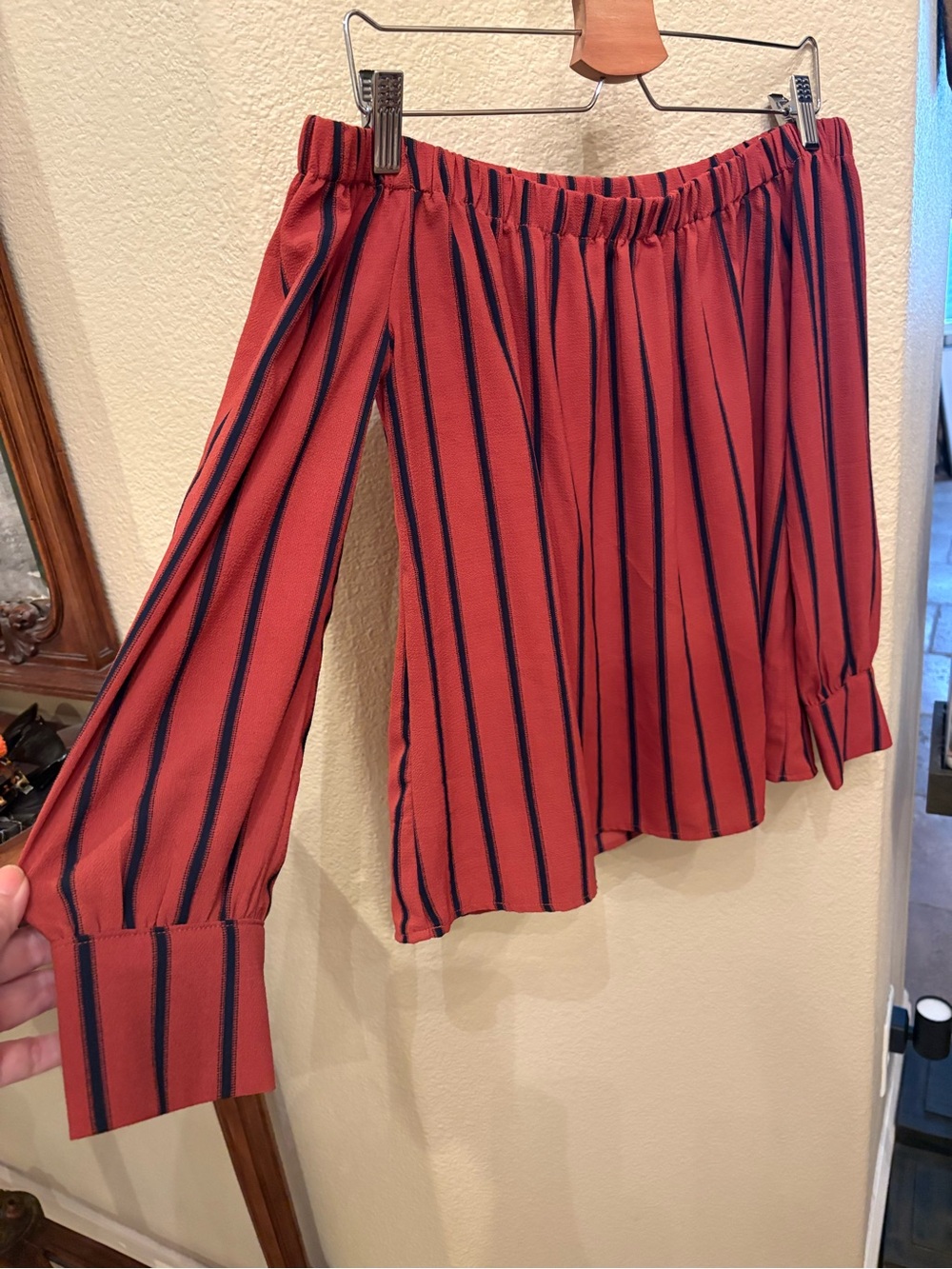 Sweet Wanderer Women Orange Black Striped Off-The-Shoulder Blouse Size Small